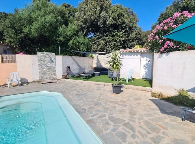 Perla Di Macchia Bonifacio (Corsica)